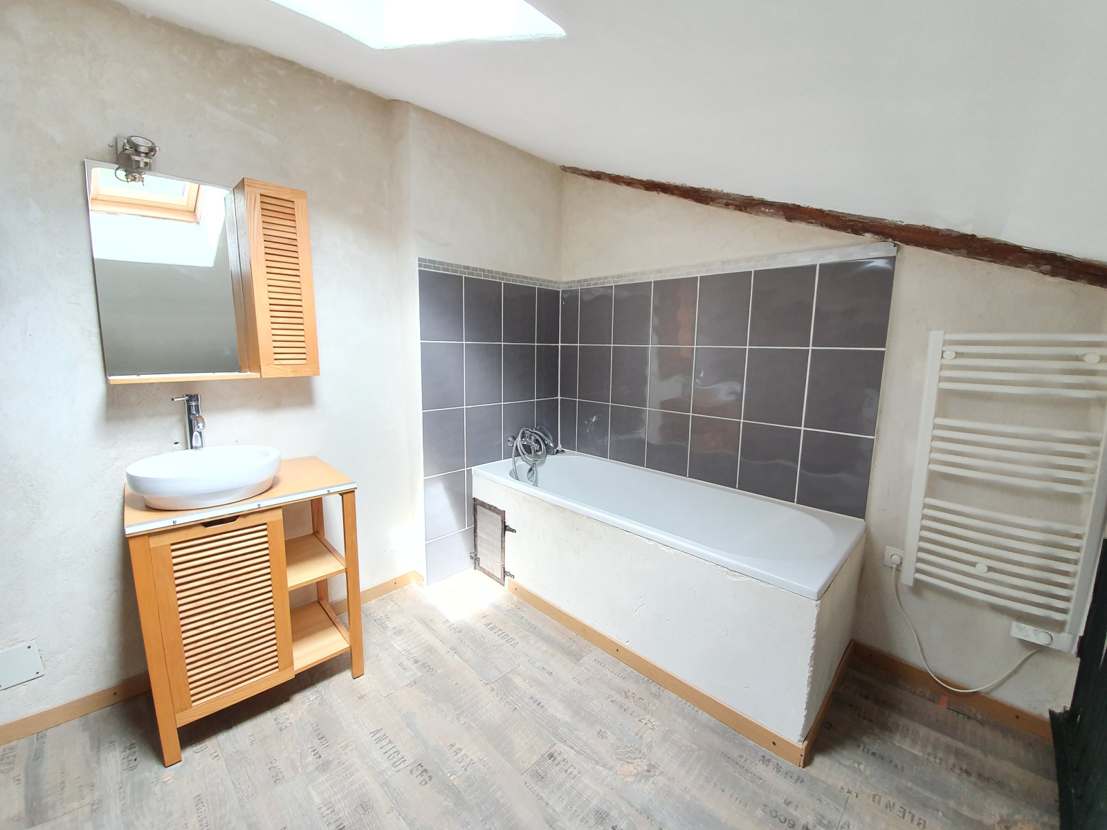Image_, Maison de village, Pilles, ref :AR223