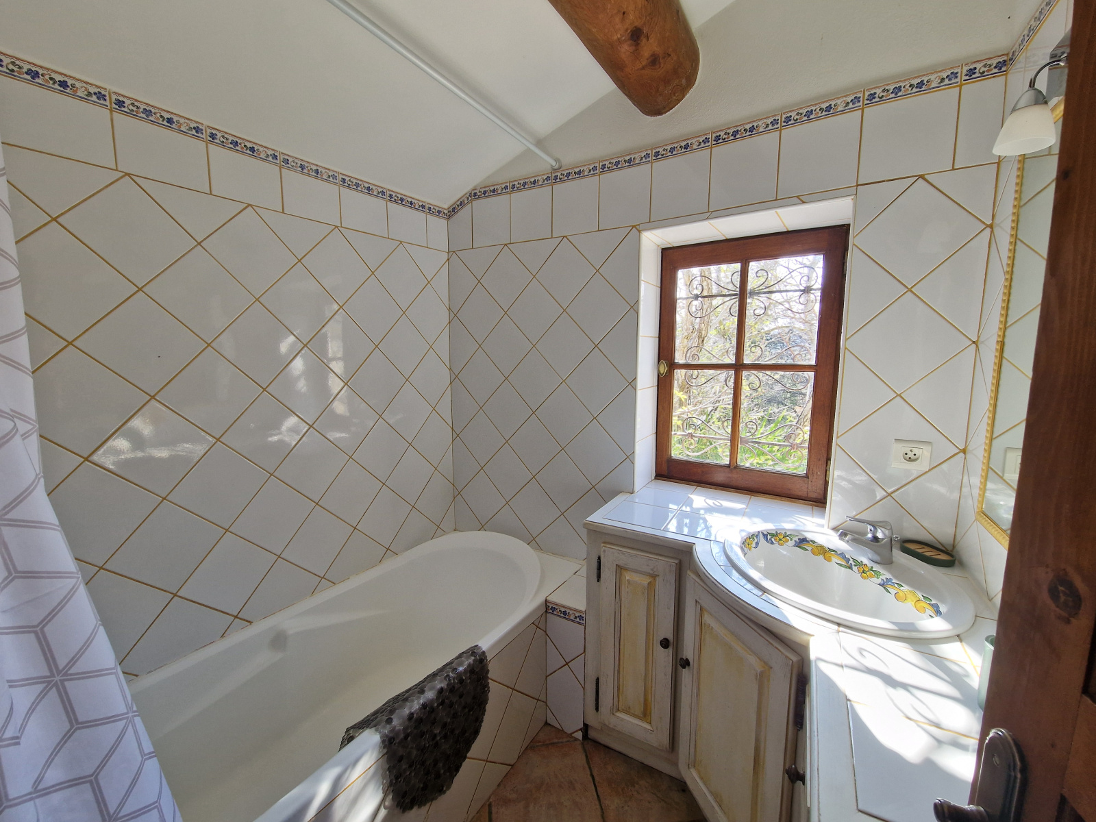 Image_, Propriete, Sahune, ref :MA1861