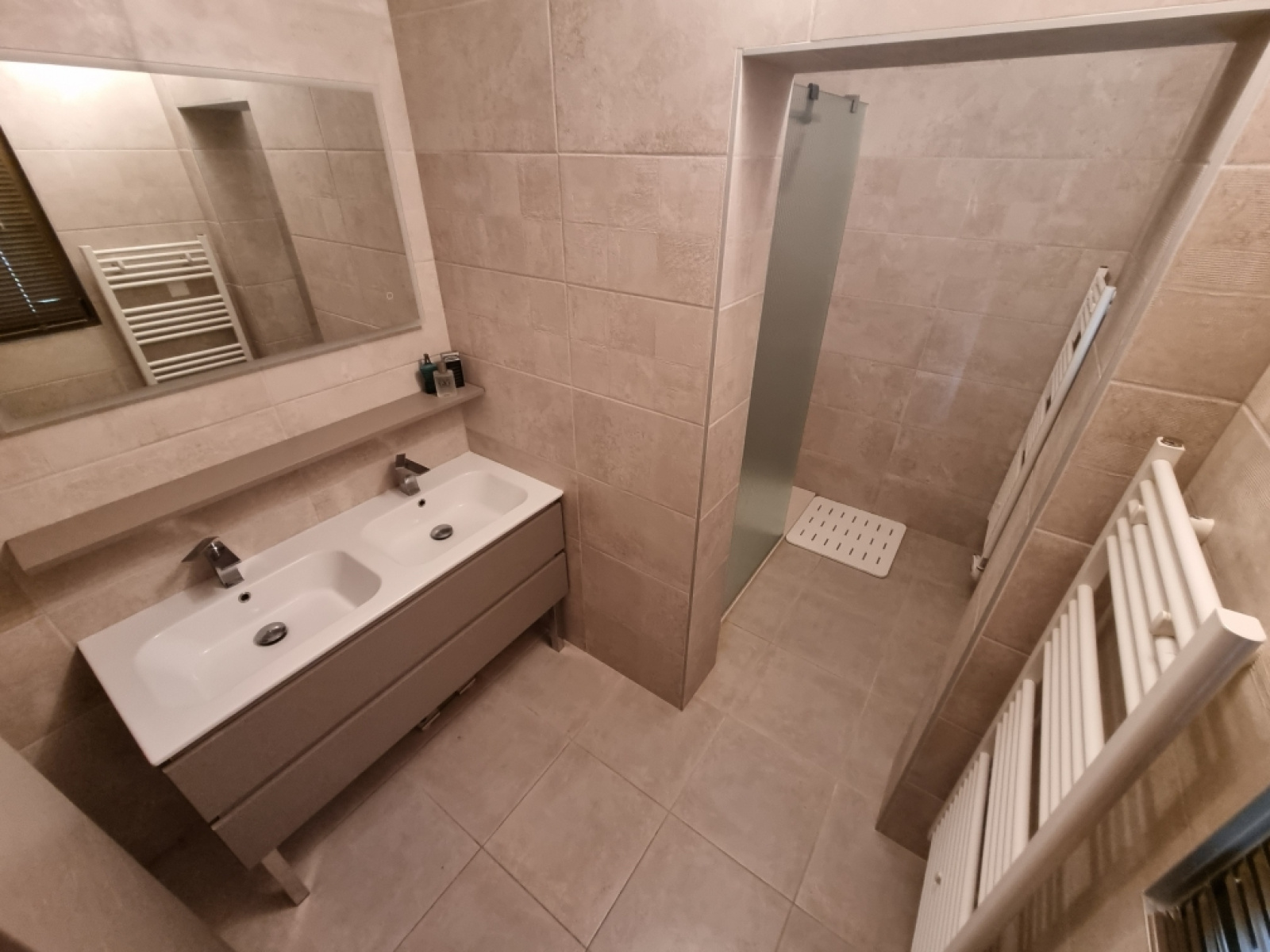 Image_, Propriete, Aubres, ref :PA1855