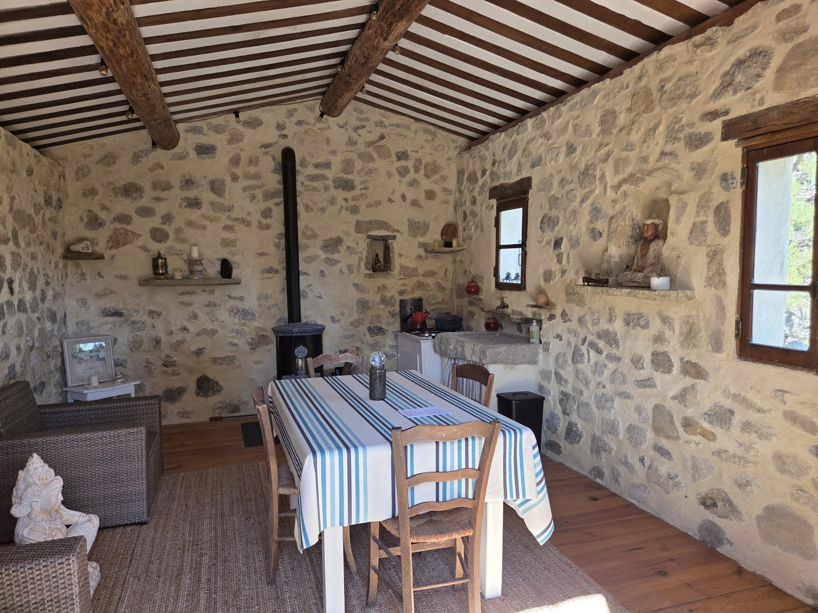 Image_, Cabanon, La Motte-Chalancon, ref :MA1874